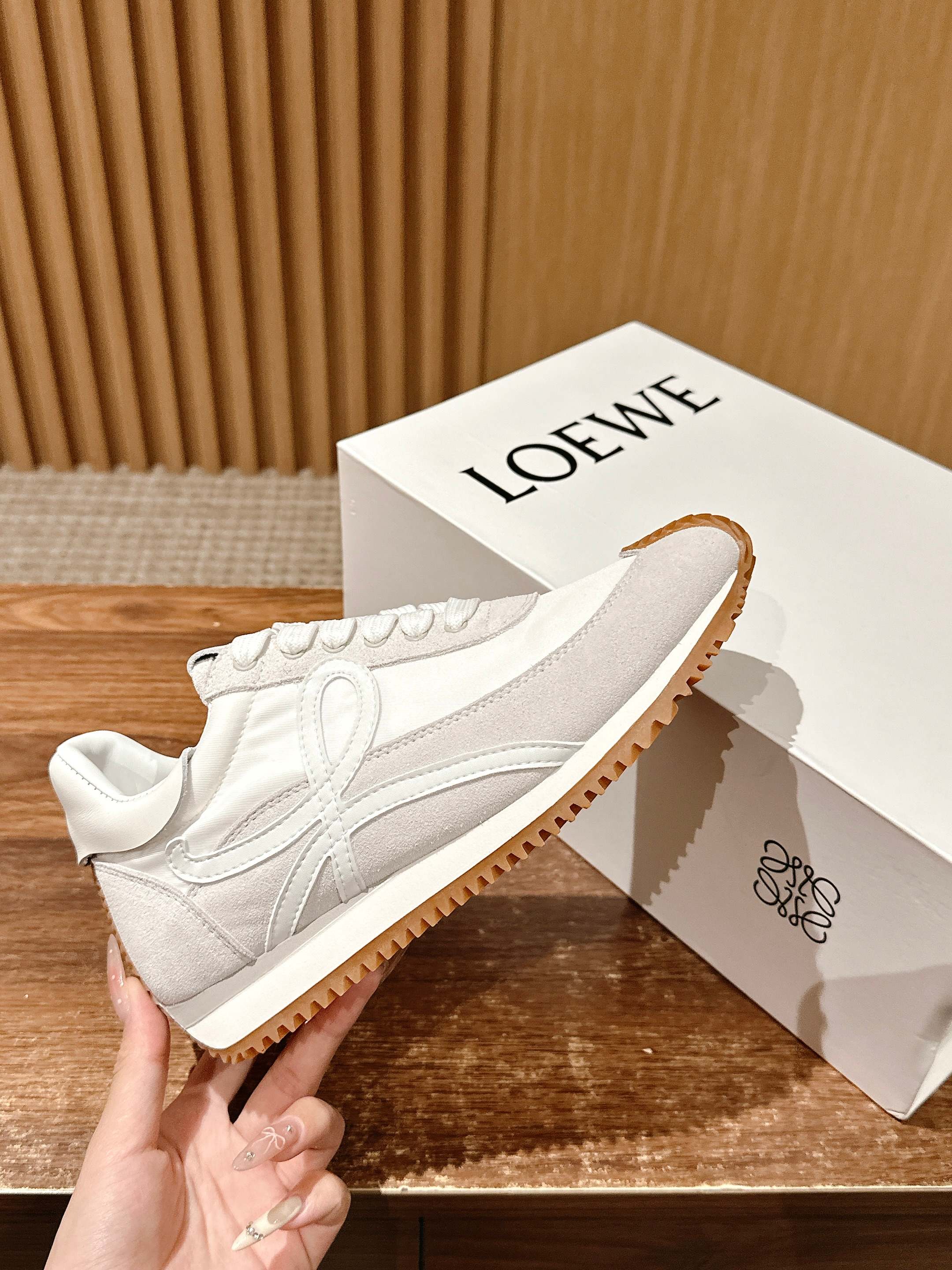 L2-Sneakers