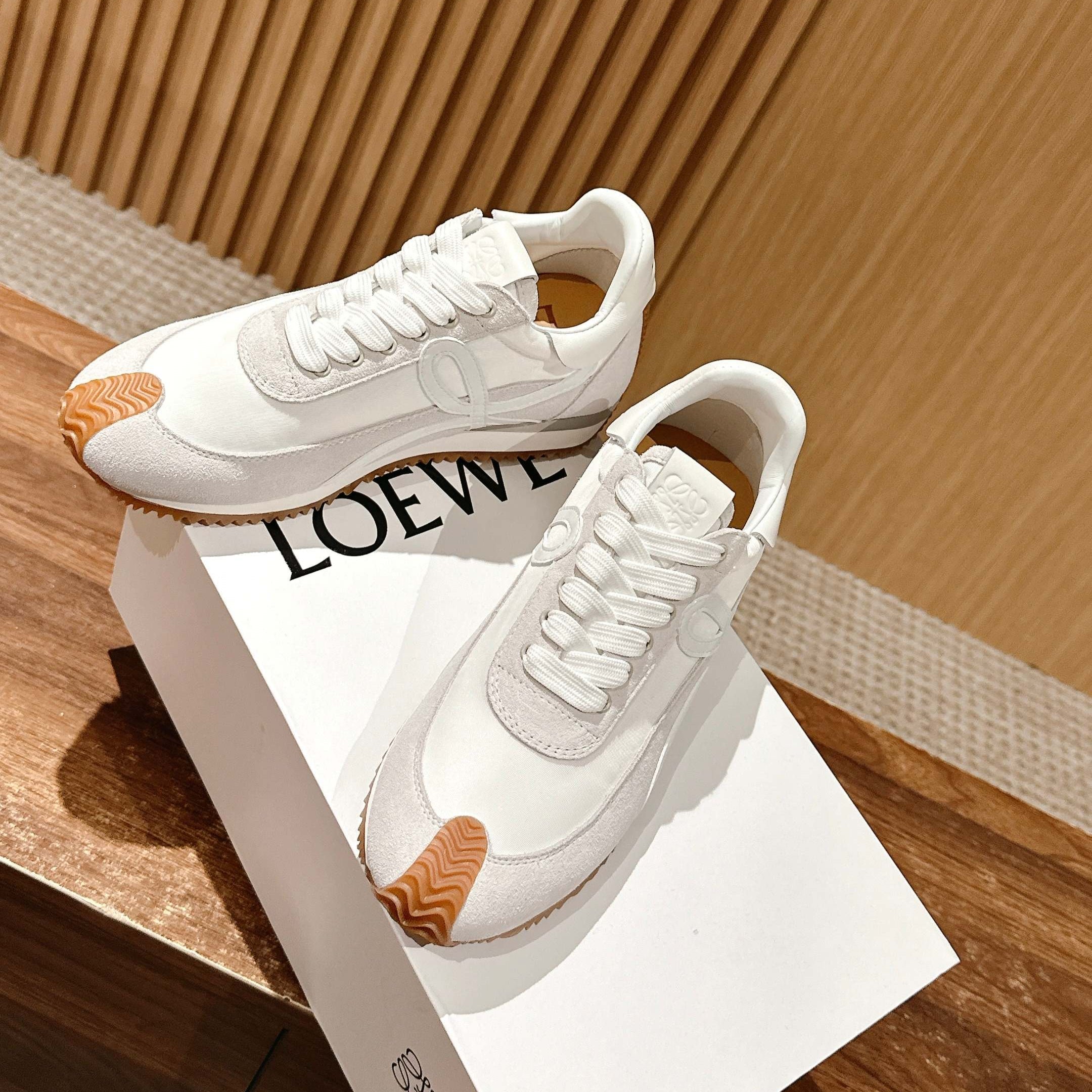 L2-Sneakers