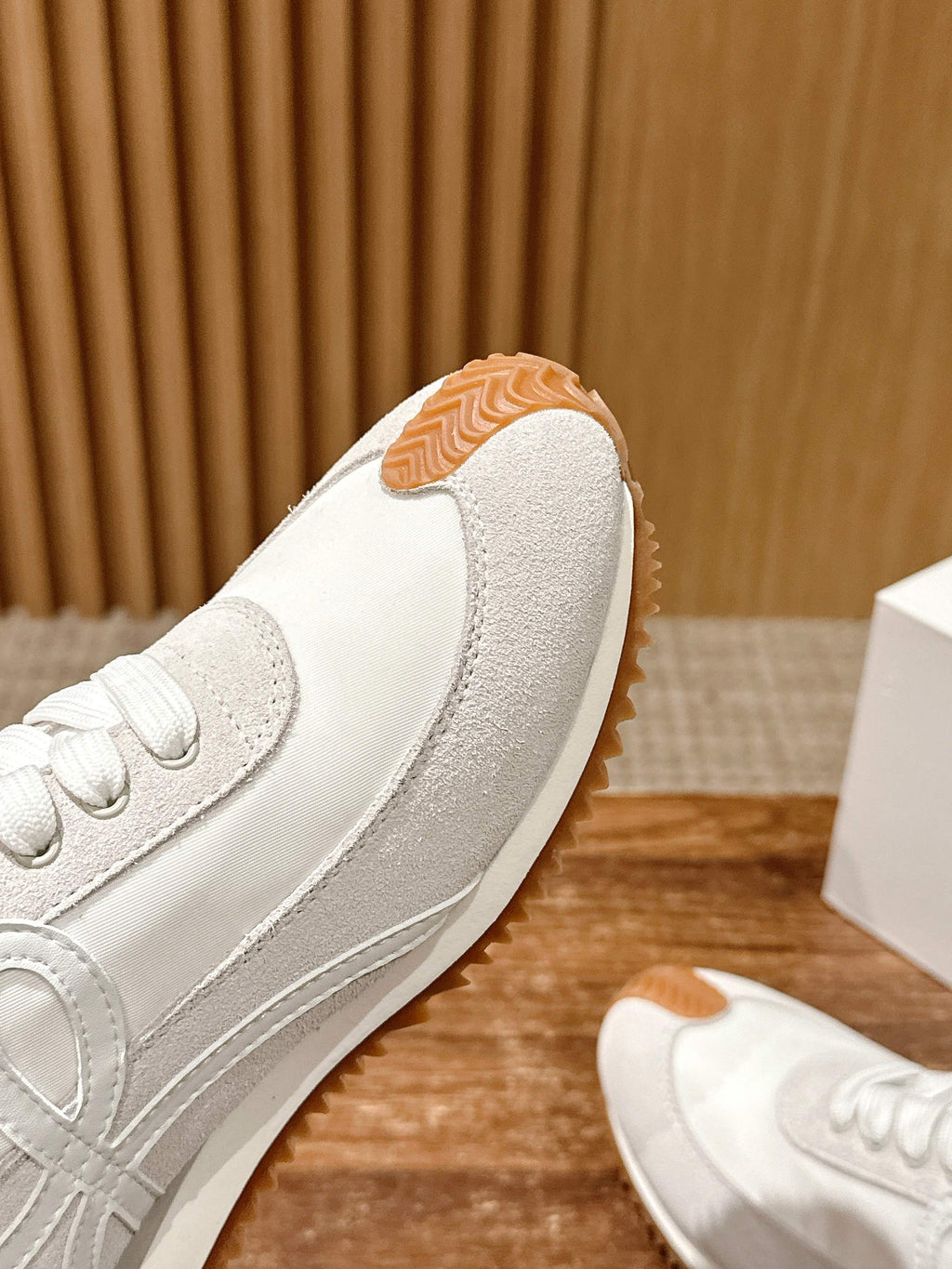 L2-Sneakers
