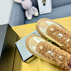 C-Sneakers
