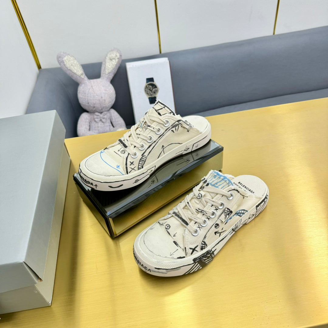 B-Sneakers