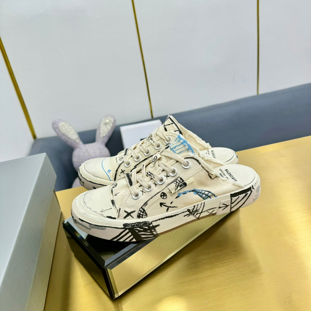 B-Sneakers