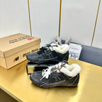 M-Sneakers