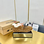 M-Sneakers