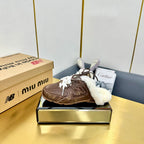 M-Sneakers