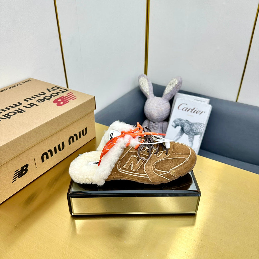 M-Sneakers