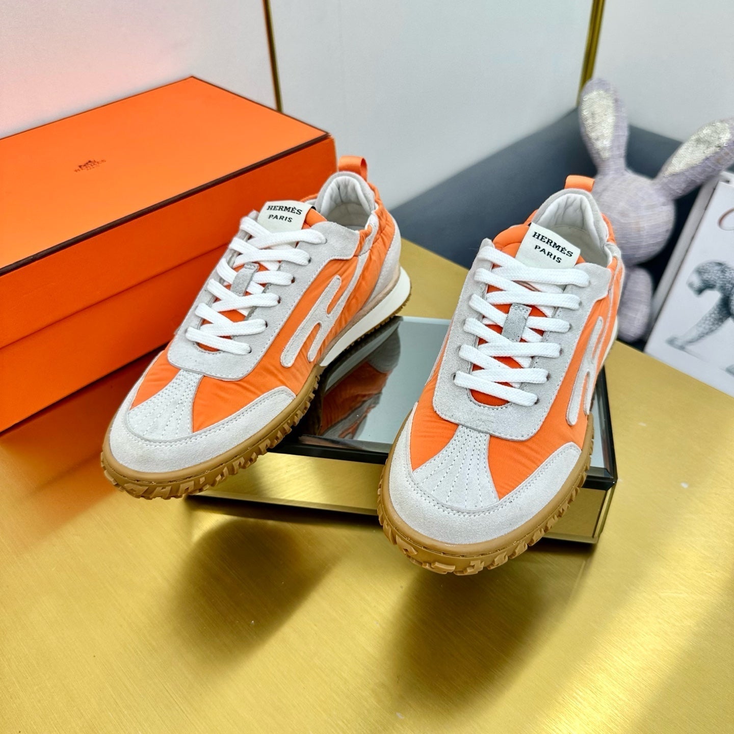 A-Sneakers