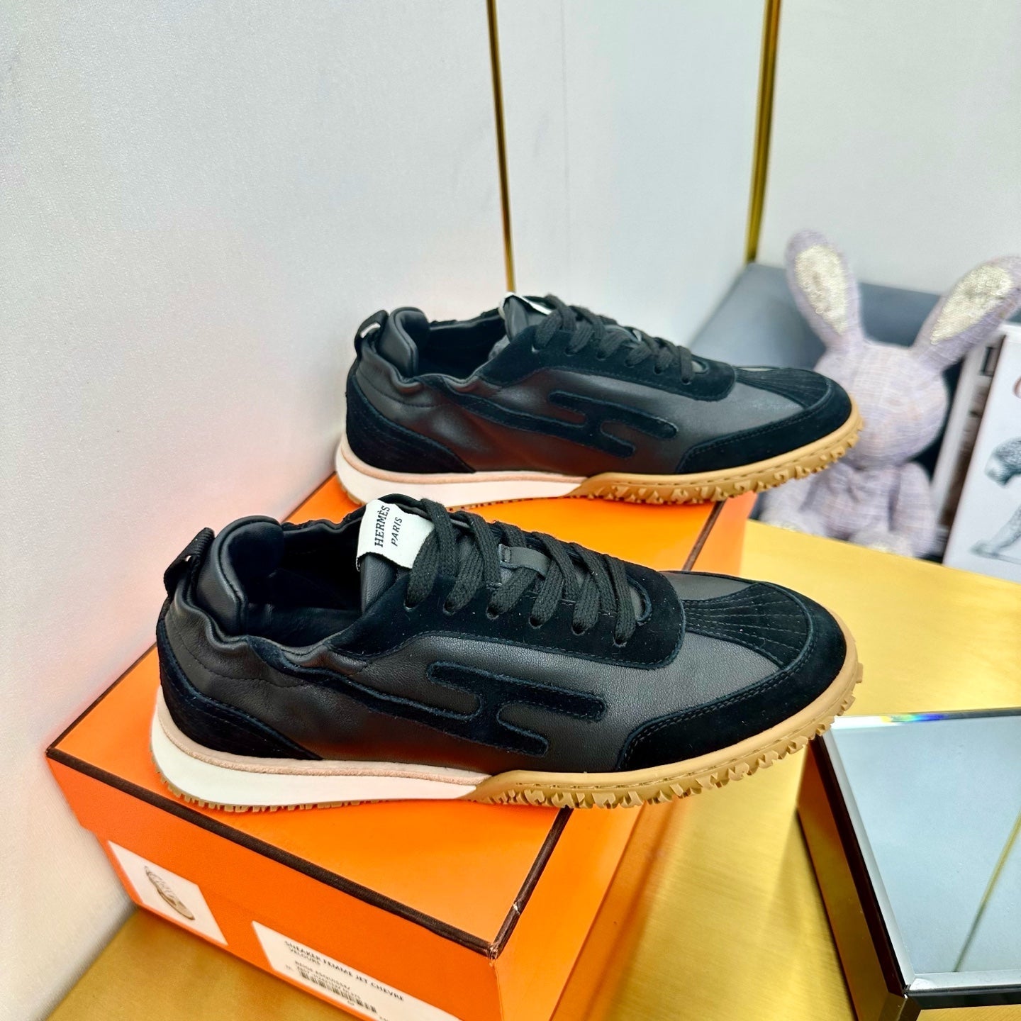 A-Sneakers