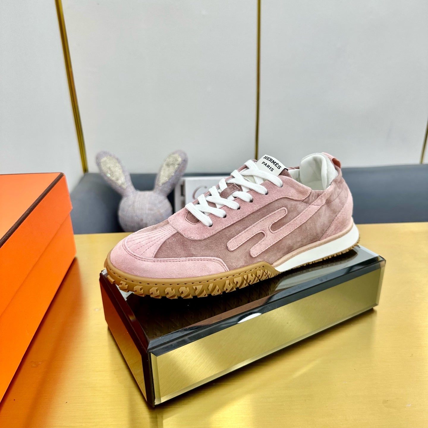 A-Sneakers