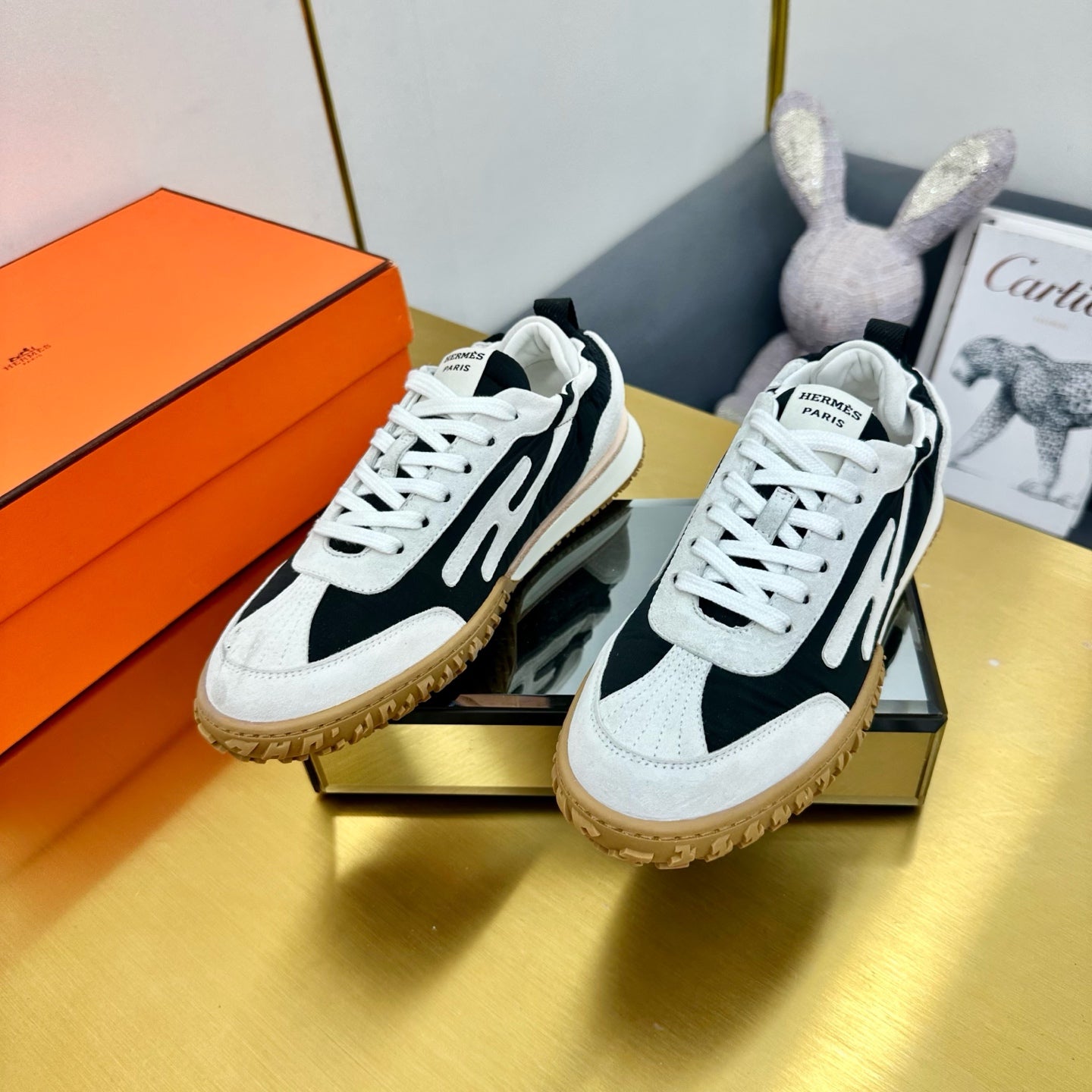 A-Sneakers