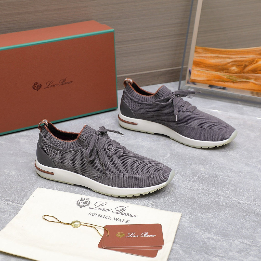 L-Sneakers