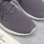 L-Sneakers