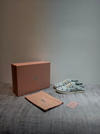 M-Sneakers