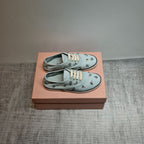 M-Sneakers
