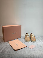 M-Sneakers