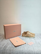 M-Sneakers