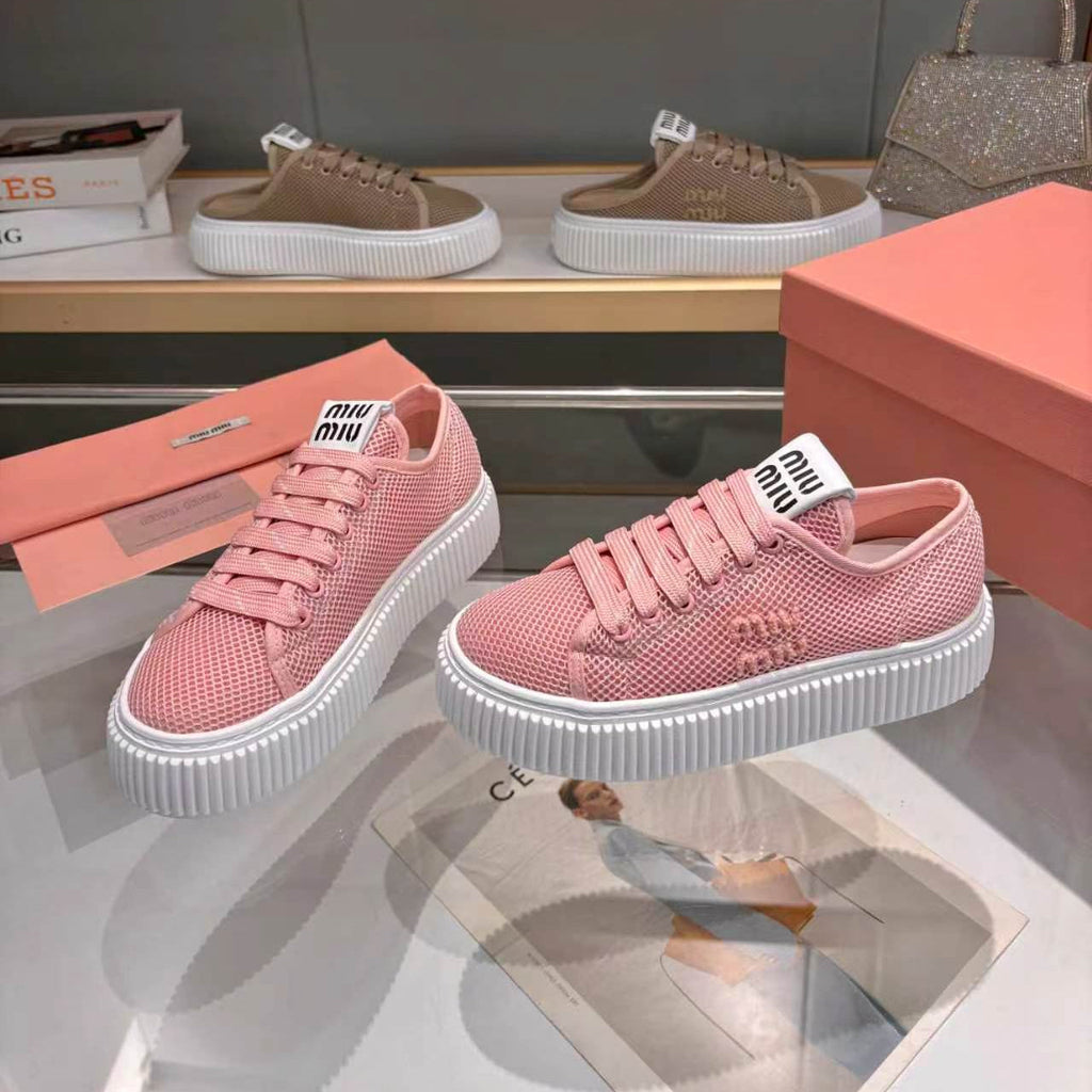 M-Sneakers