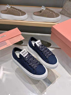 M-Sneakers