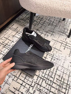C-Sneakers