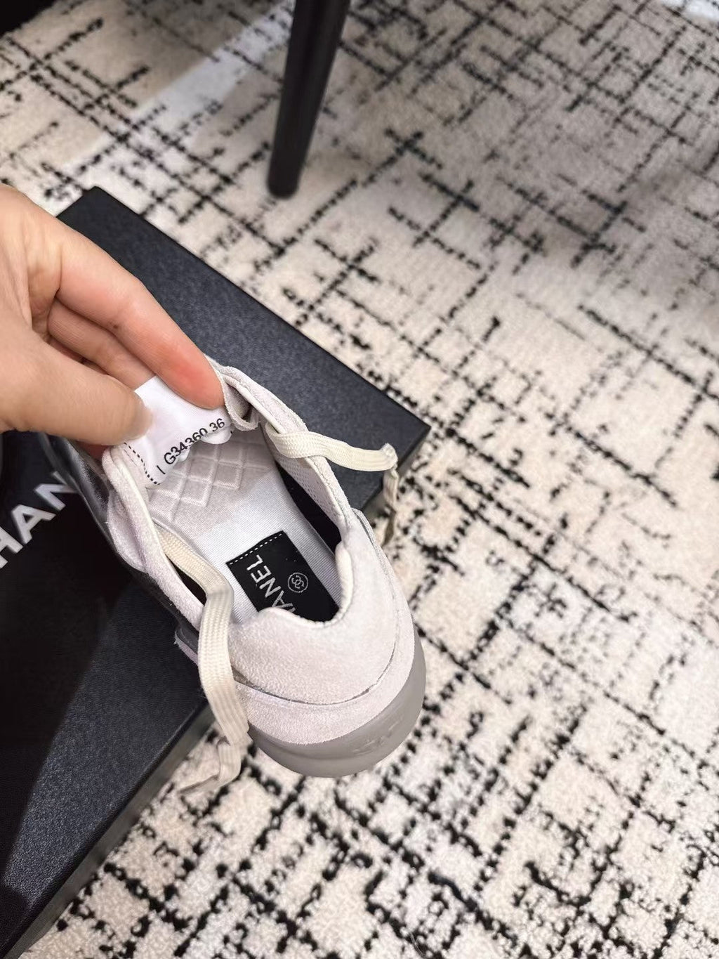 C-Sneakers