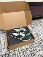 P-Sneakers