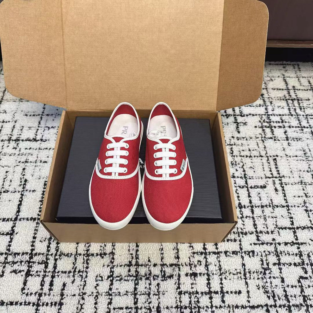 P-Sneakers