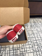 P-Sneakers