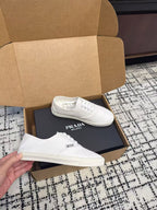 P-Sneakers