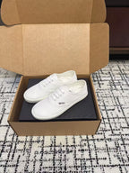 P-Sneakers