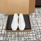 P-Sneakers