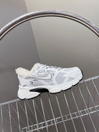 D-Sneakers