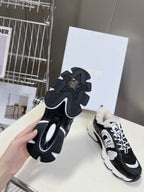 D-Sneakers