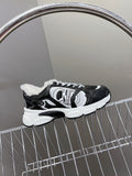 D-Sneakers