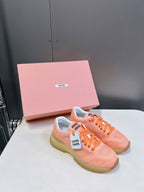 M-Sneakers