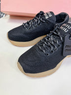M-Sneakers