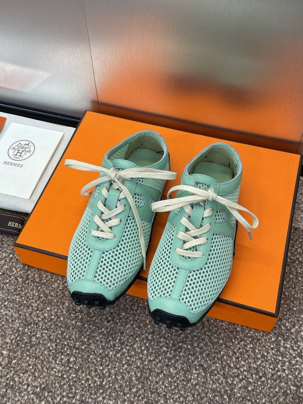 A-Sneakers