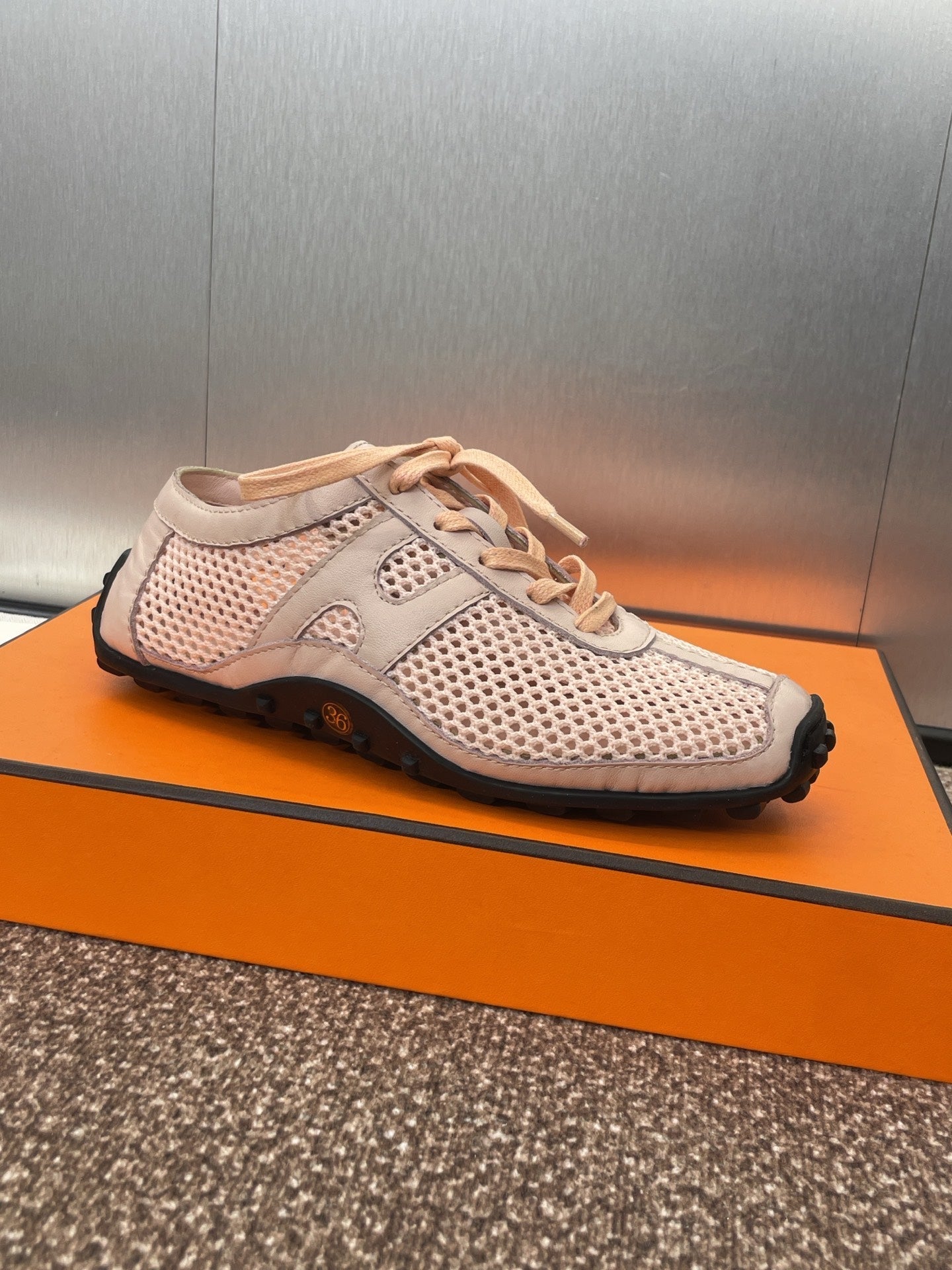 A-Sneakers