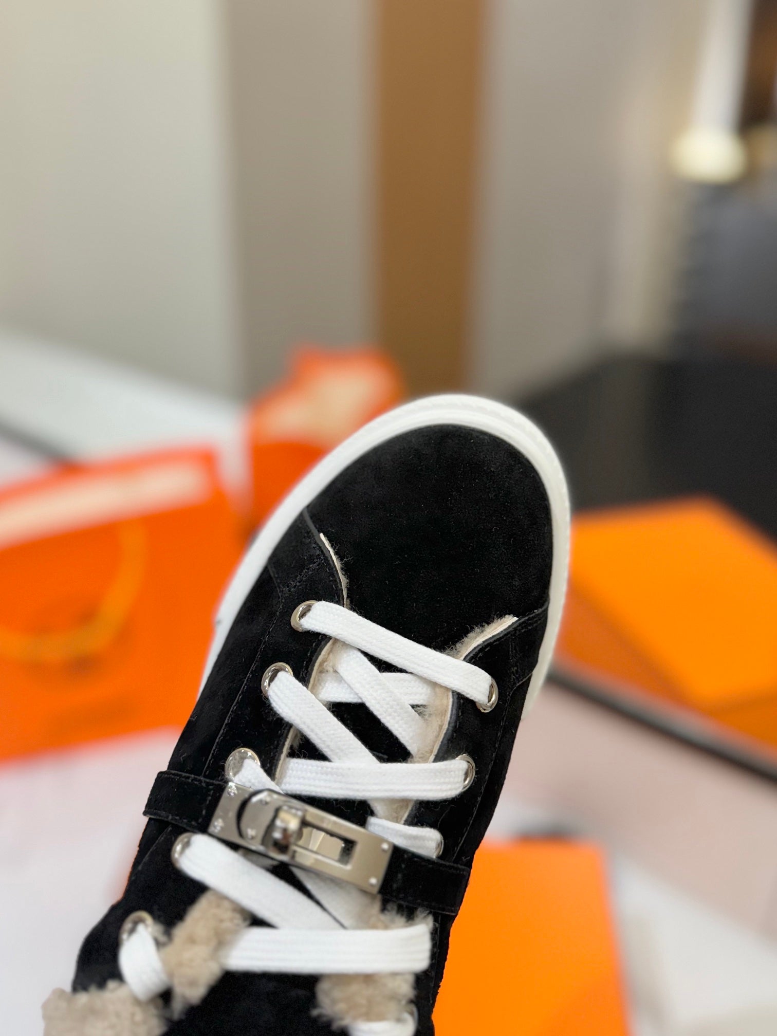 A-Sneakers