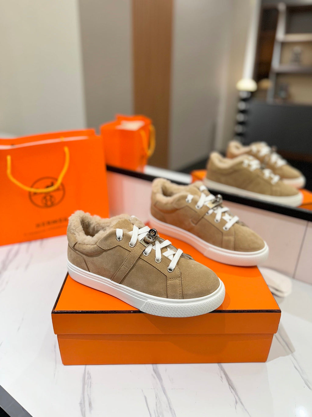 A-Sneakers