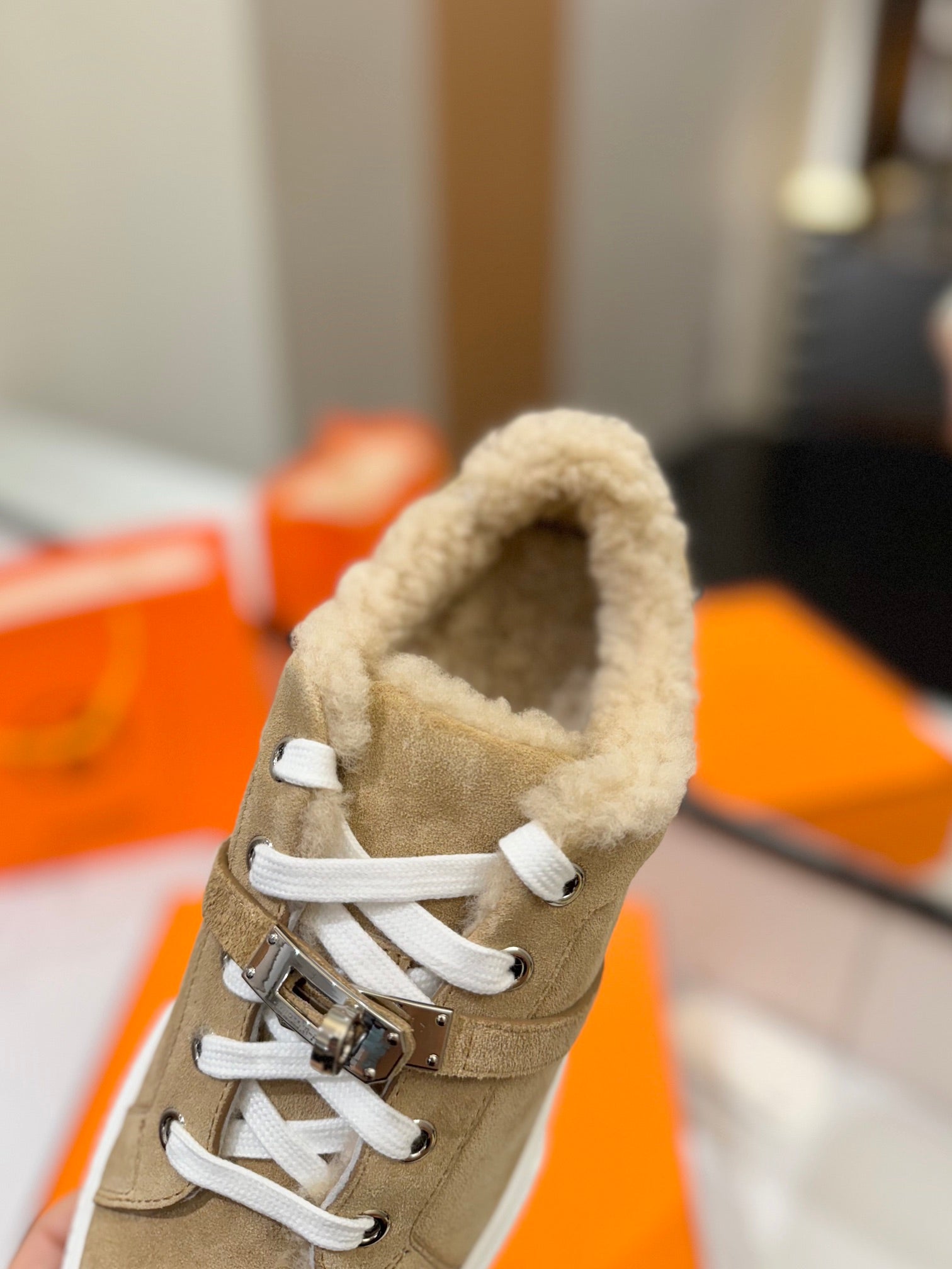 A-Sneakers
