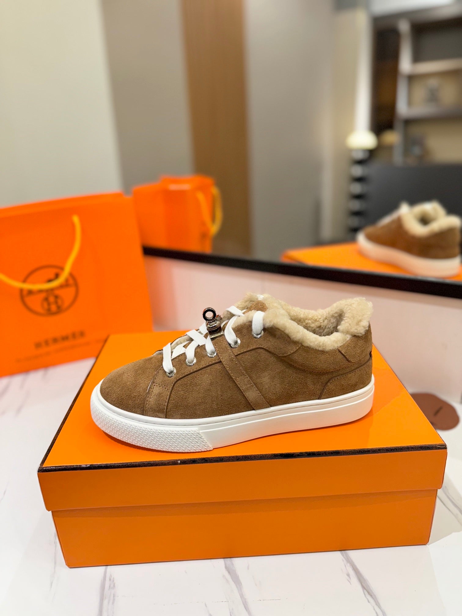 A-Sneakers