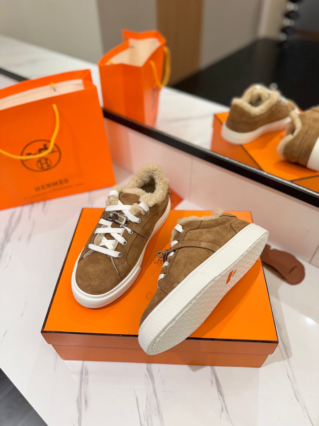 A-Sneakers