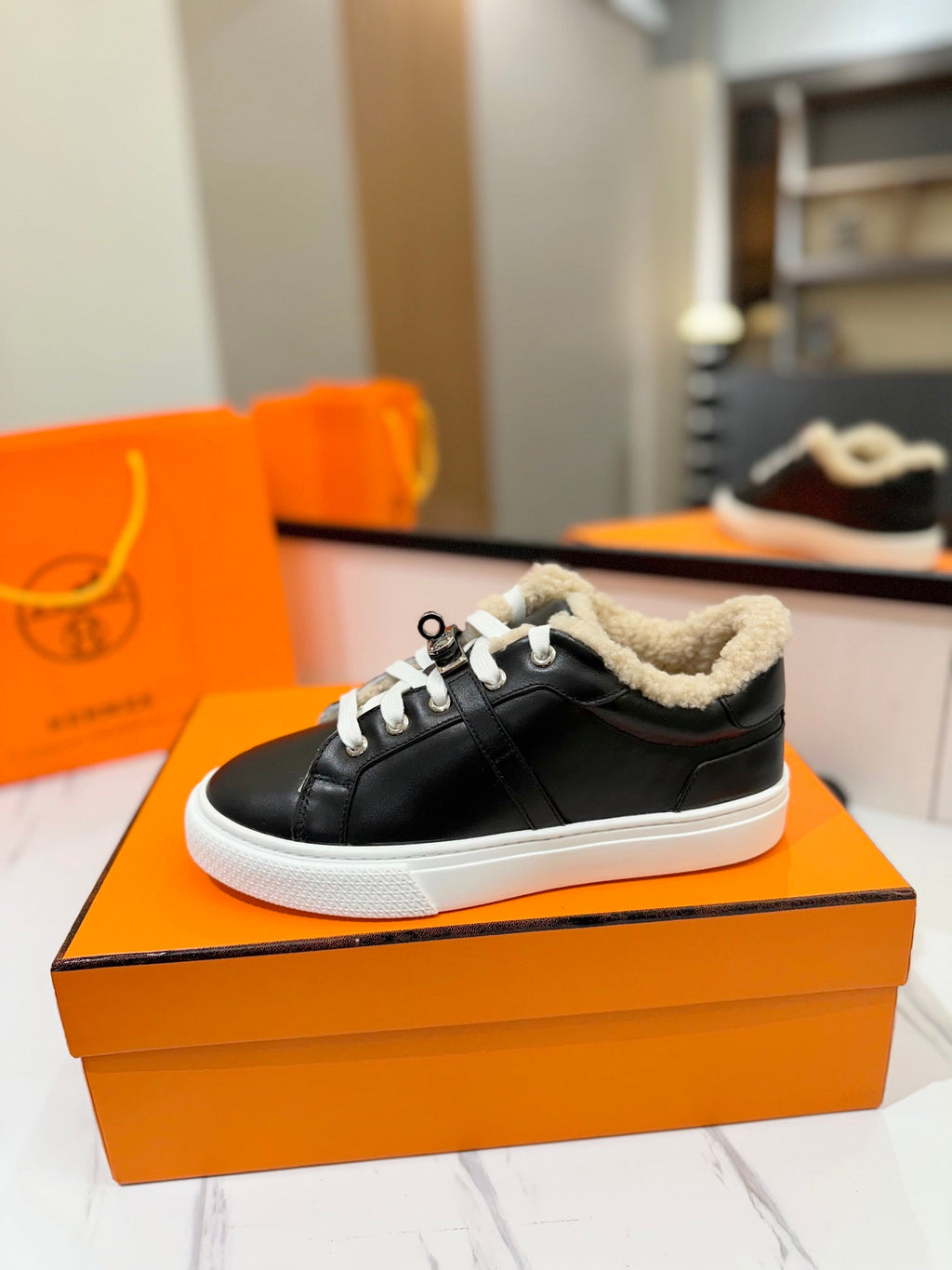 A-Sneakers