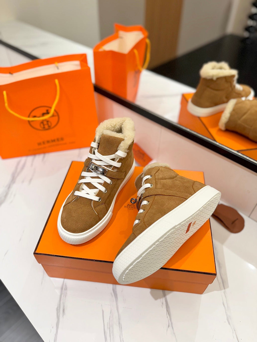 A-Sneakers