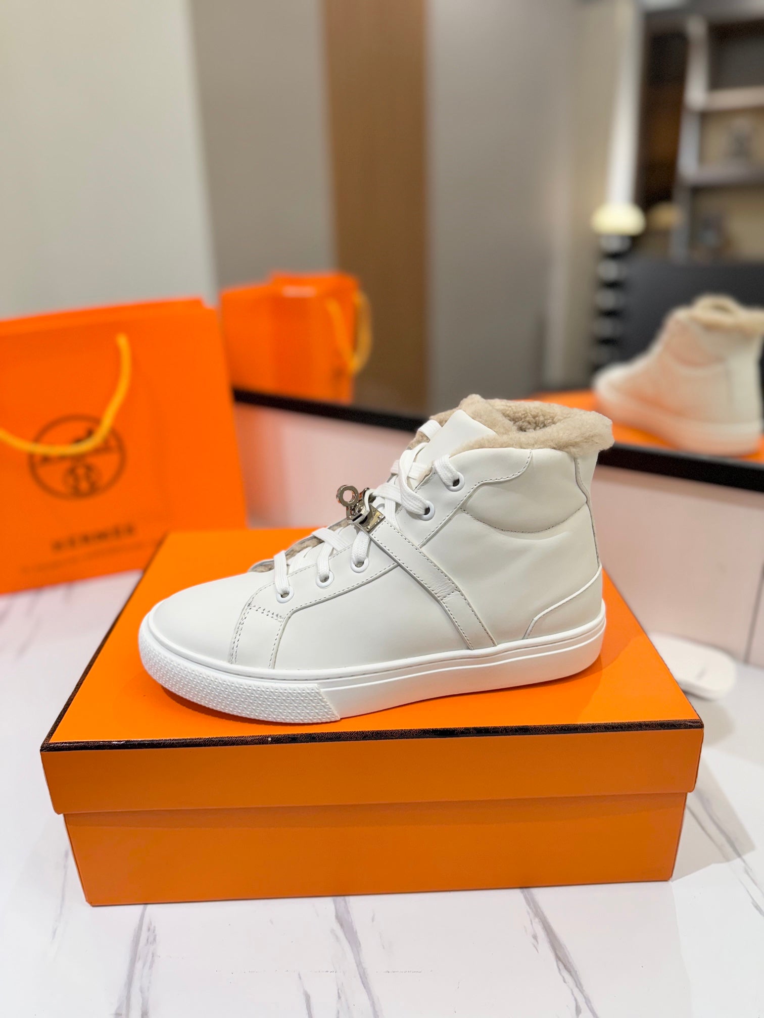 A-Sneakers