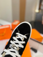 A-Sneakers