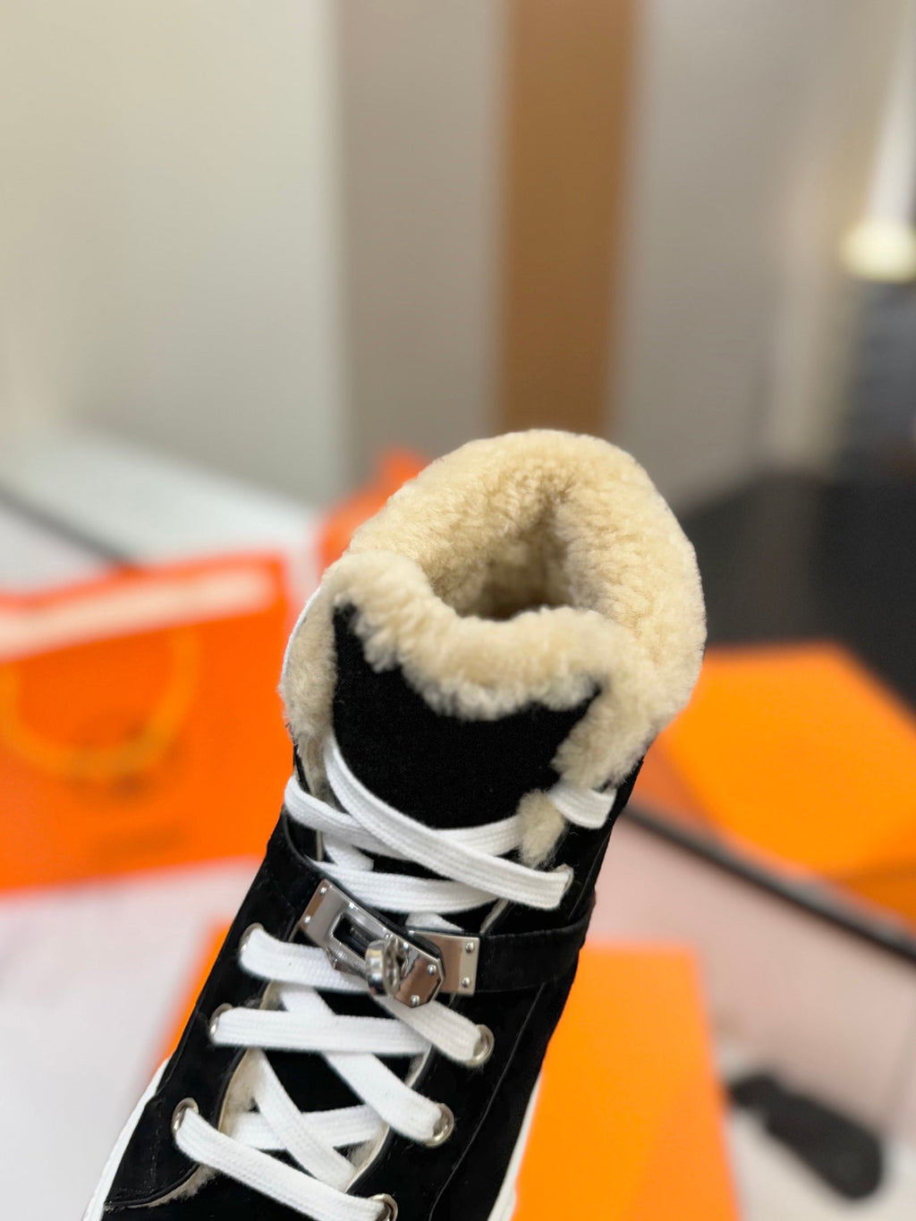 A-Sneakers