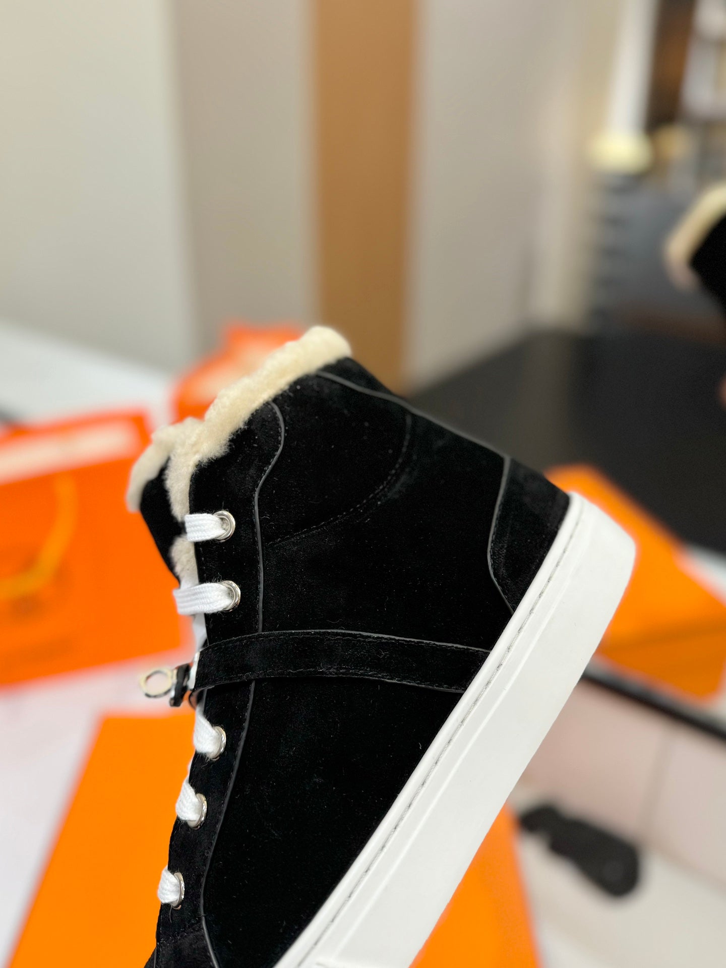 A-Sneakers