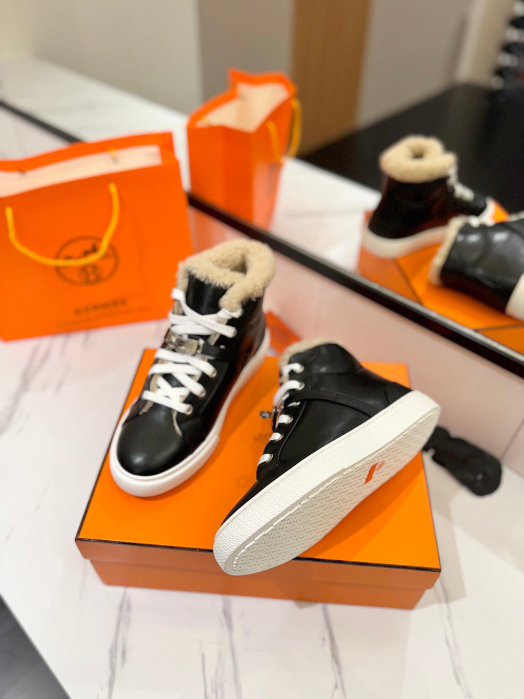 A-Sneakers