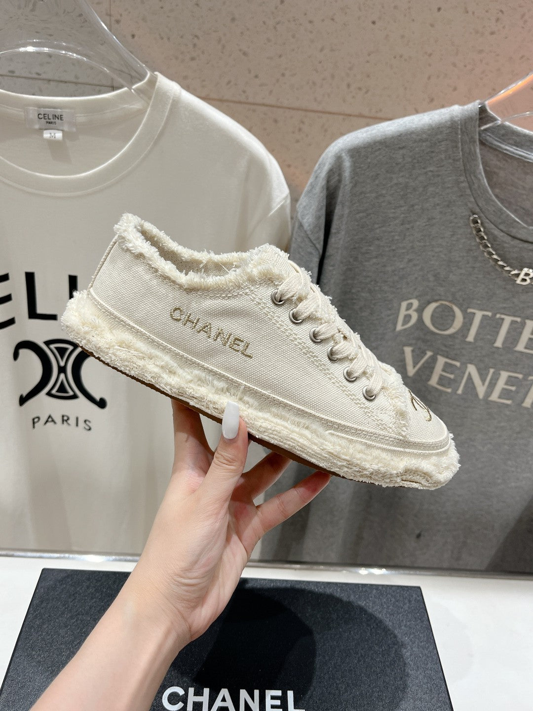 C-Sneakers